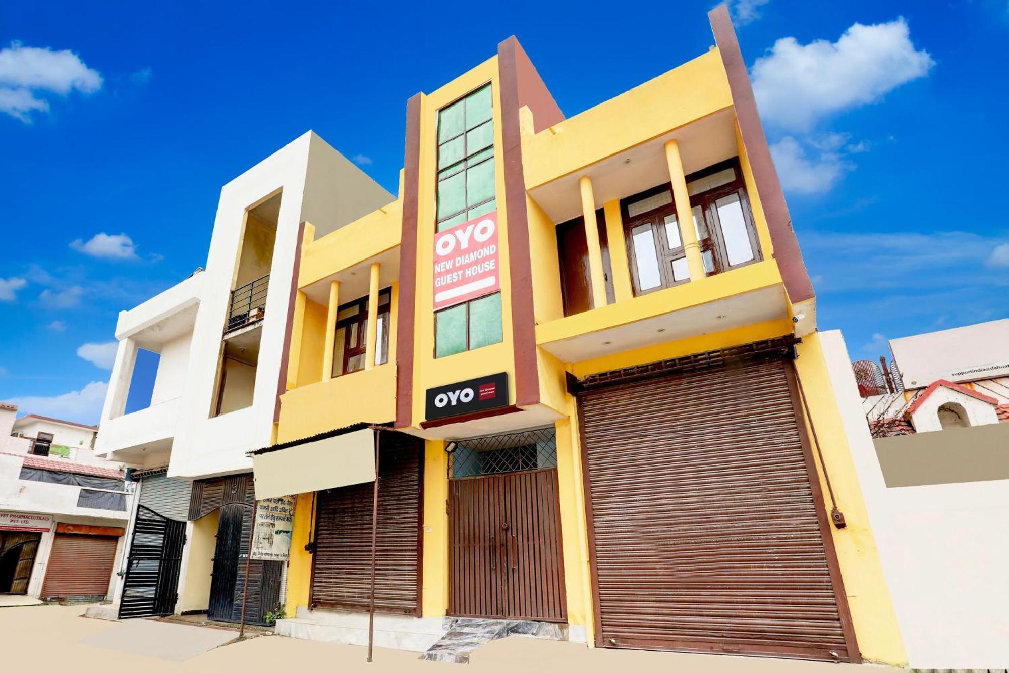Spot On New Diamond Guest House Rudrapur Eksteriør bilde